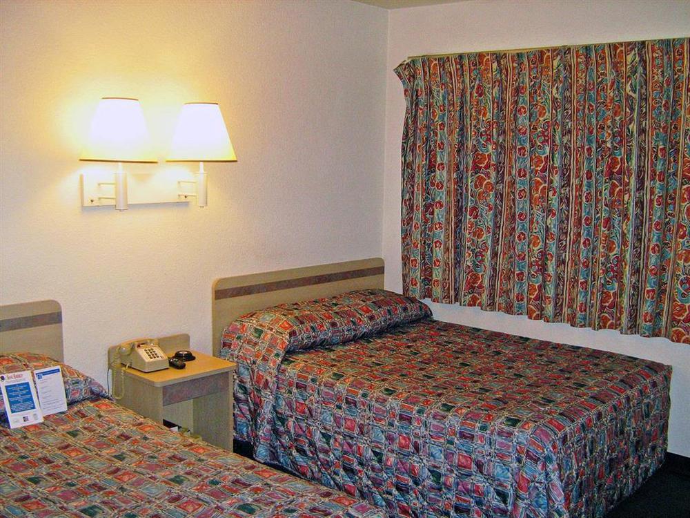 Park Inn By Radisson, Thornton Δωμάτιο φωτογραφία